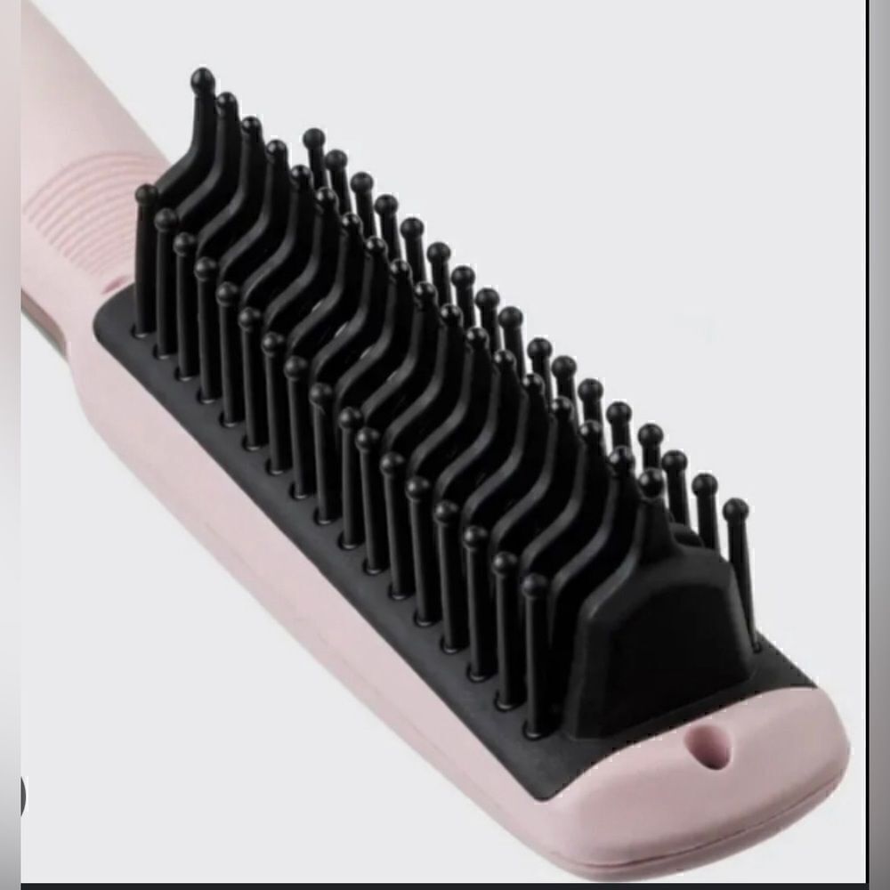 Calista TrianglPro Heated Detailer Hair Brush-River blue, light pink or zebra - Picture 6 of 7